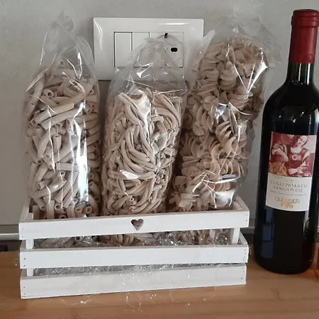 Casale Gambacane * Castelvecchio (Marche)